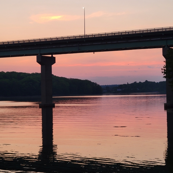 Bookmark me by liking this :) - Picture 5 of 8